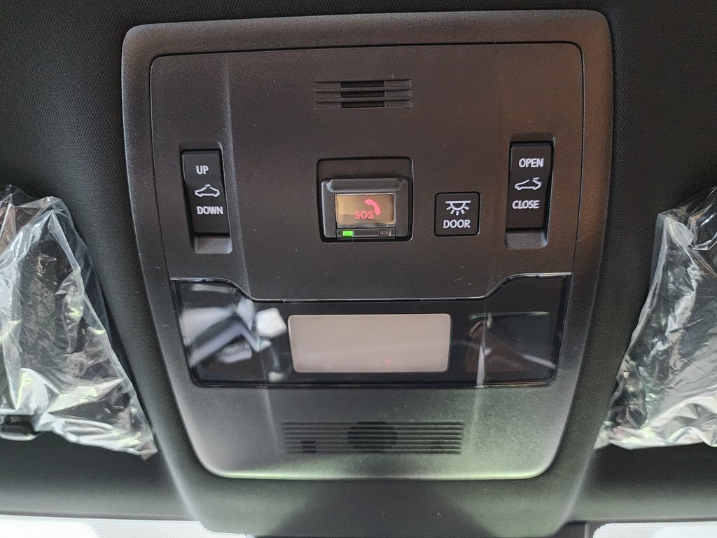 Thumbnail: 2025 Lexus UX - 19