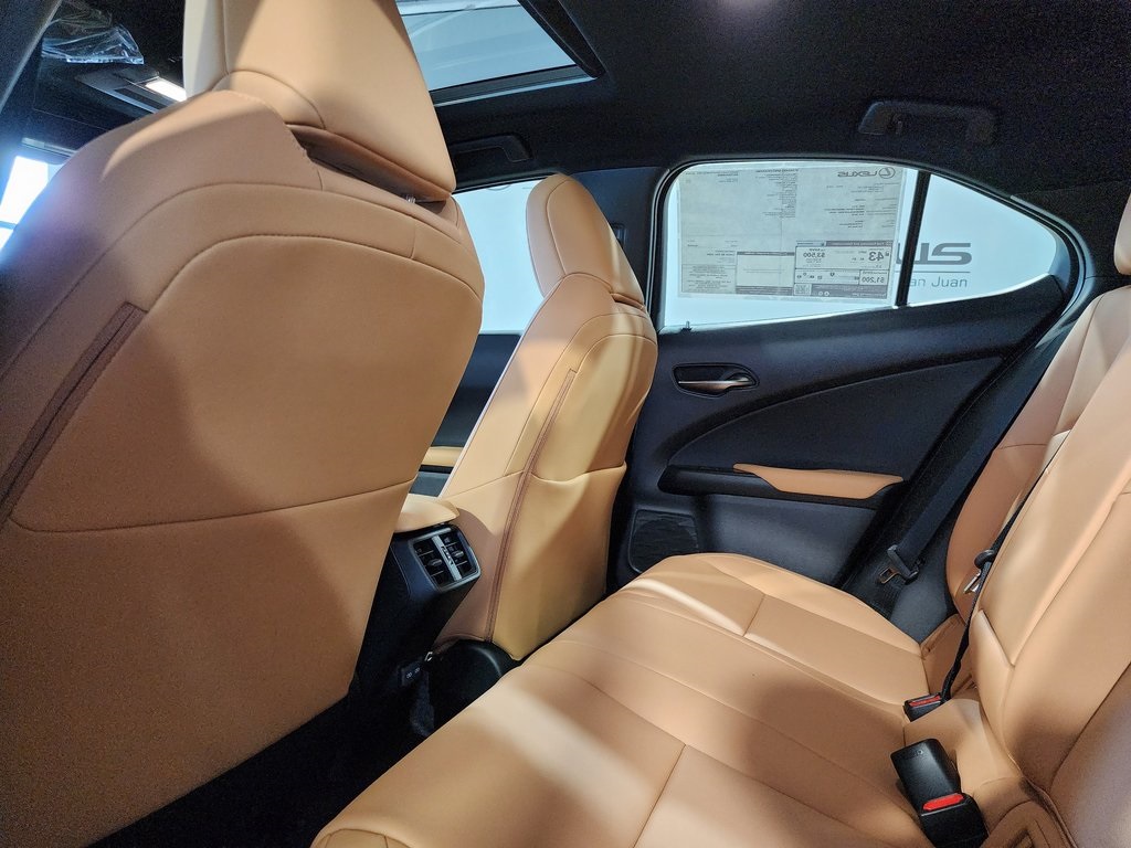 Thumbnail: 2025 Lexus UX - 27