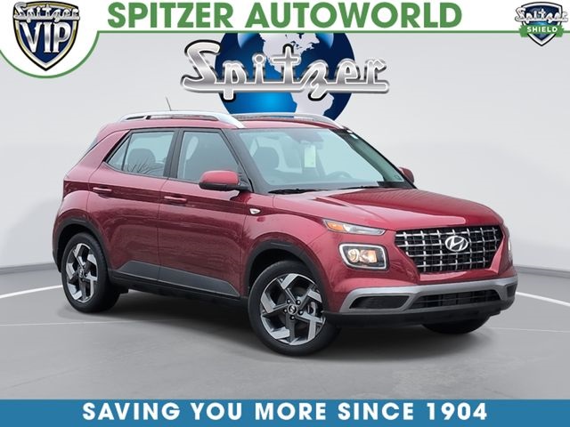 Ultimate Red 2024 Hyundai Venue SEL FWD SUV / Crossover Front-Wheel Drive Continuously Variable Transmission