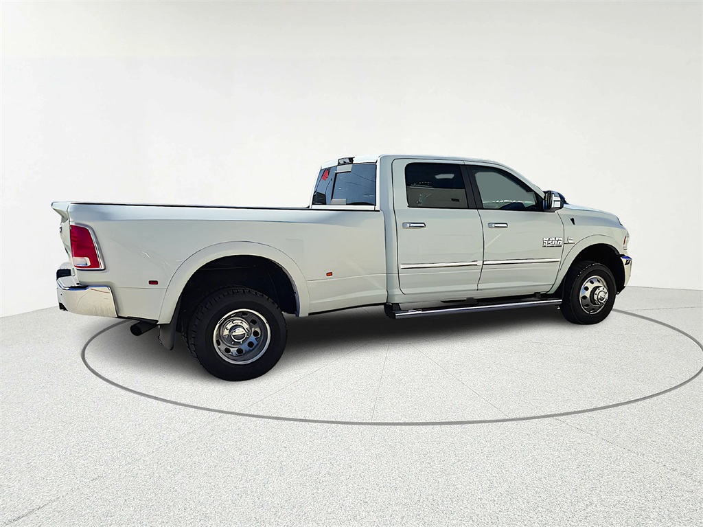 2017 Ram 3500 Laramie - 6