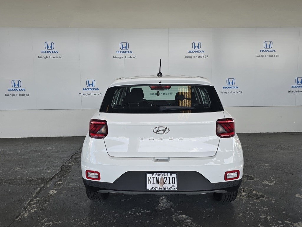 Thumbnail: 2024 Hyundai Venue - 5
