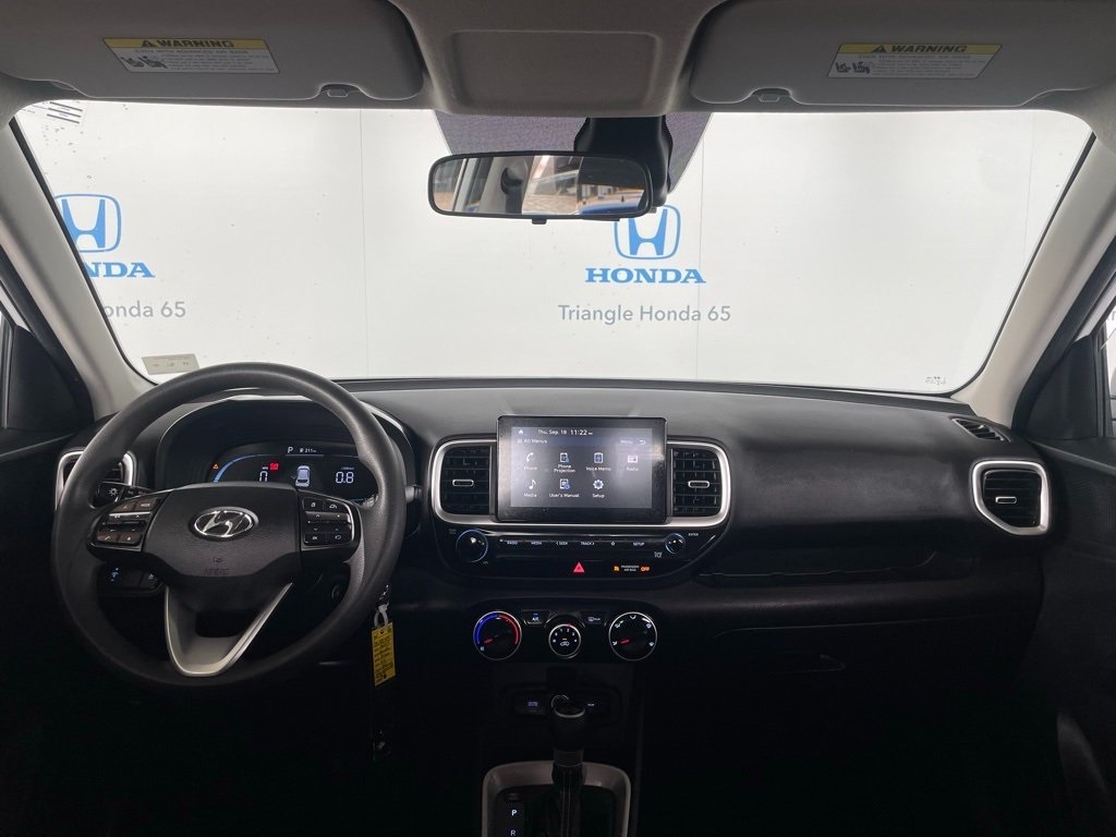 Thumbnail: 2024 Hyundai Venue - 6