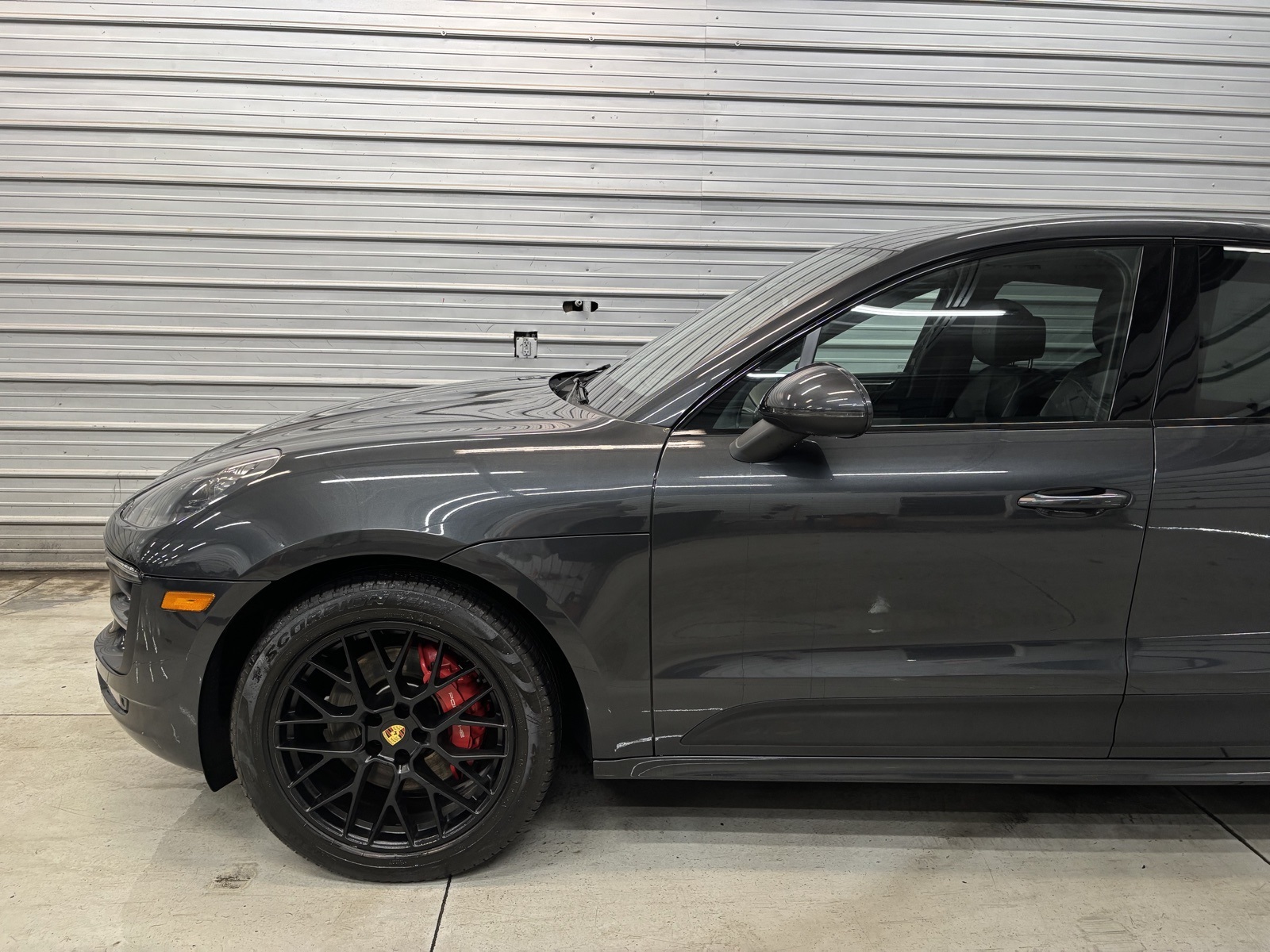 2018 Porsche Macan GTS photo 3