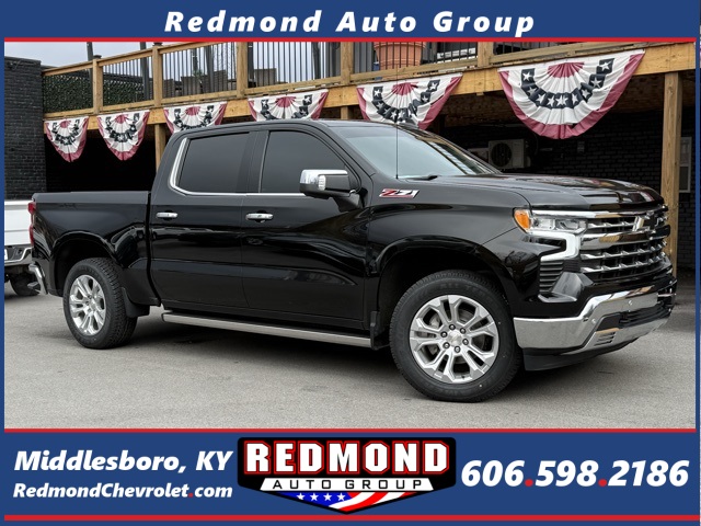 2024 Chevrolet Silverado 1500 LTZ Crew Cab 4WD