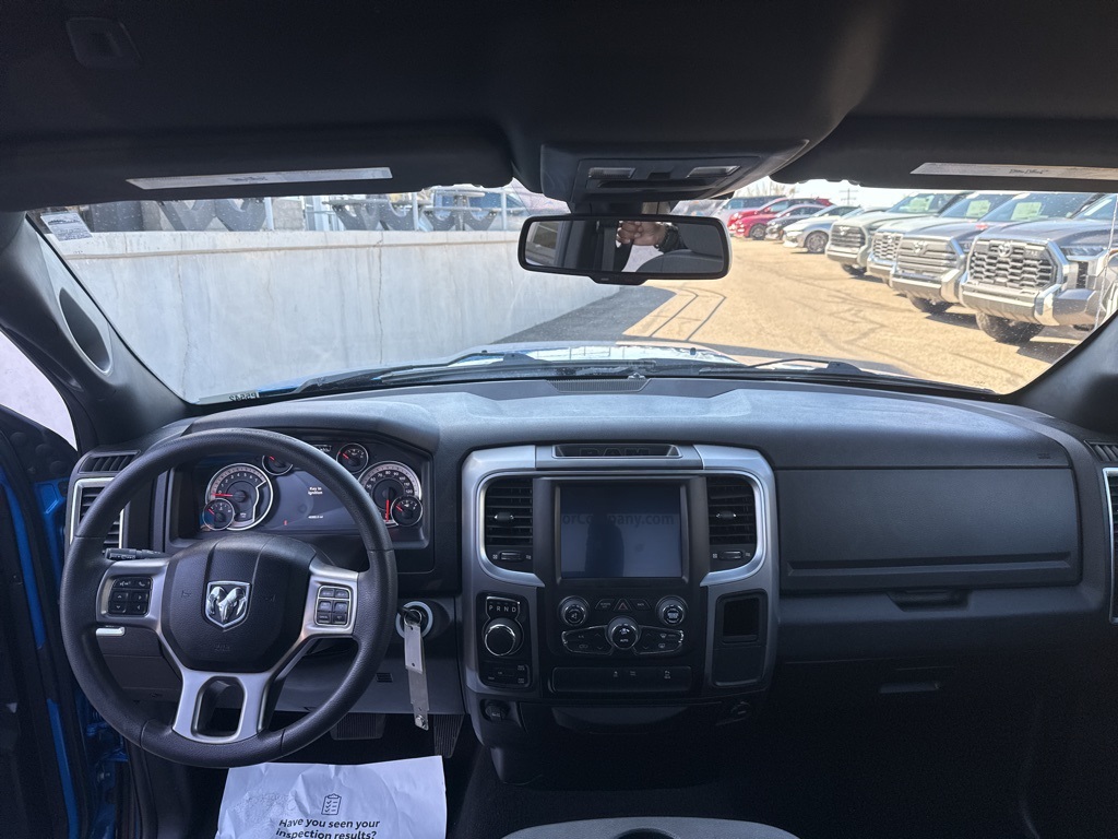 2022 Ram 1500 Classic Warlock photo 12