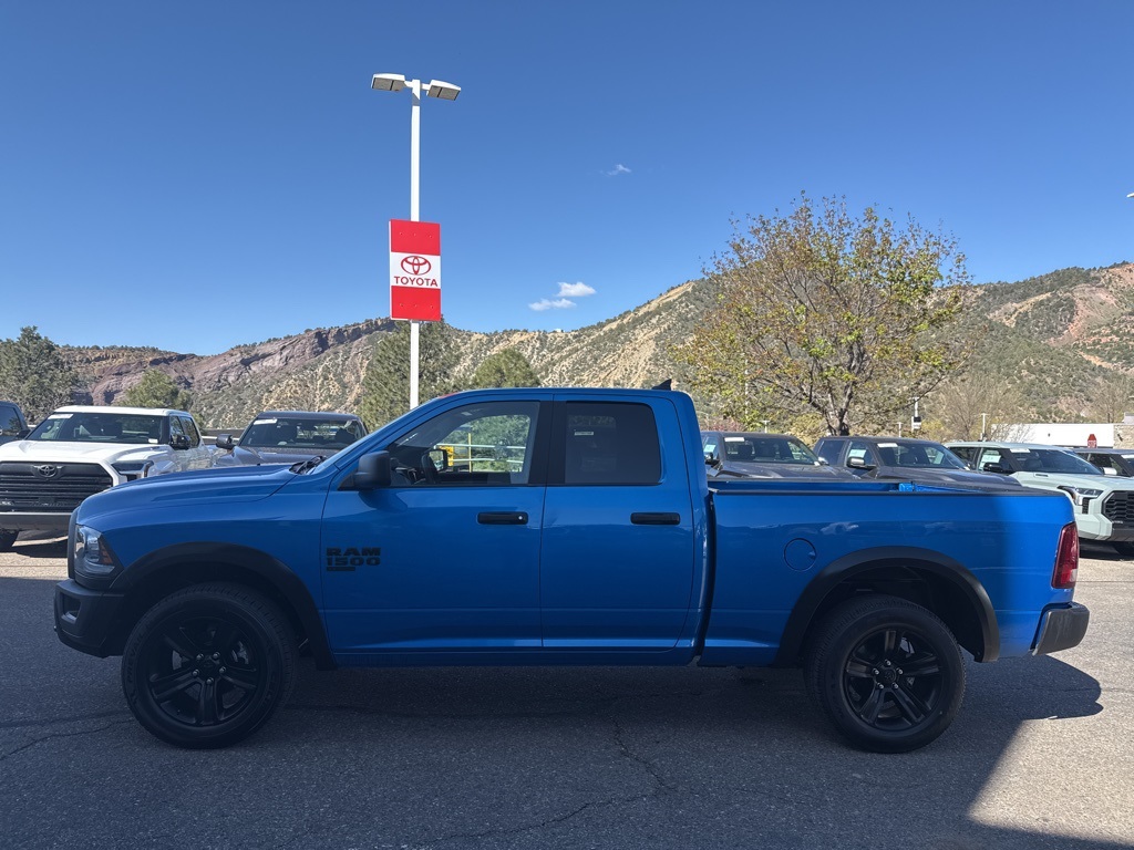 2022 Ram 1500 Classic Warlock photo 2