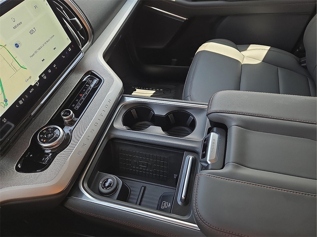 New 2025 Ford Expedition For Sale in Farmington, AR
