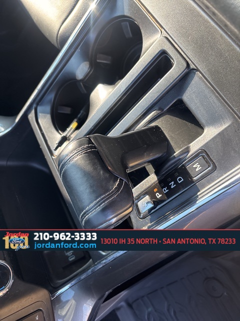 Used Car 2022 Ford F-150  Xlt For Sale Under $40,000 In San Antonio, Texas