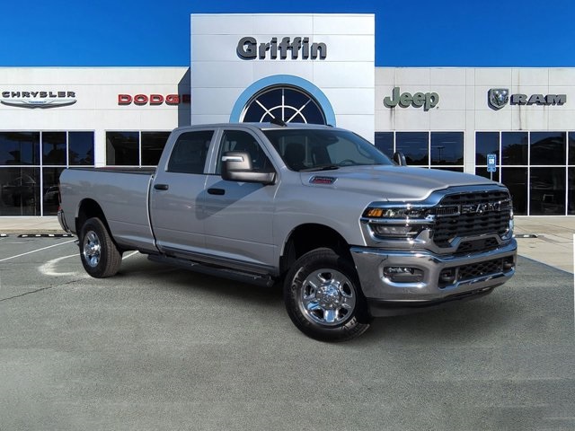 2026 RAM 2500 Tradesman Crew Cab LB 4WD