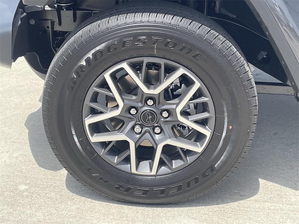 2025 Jeep Wrangler Sahara - 10