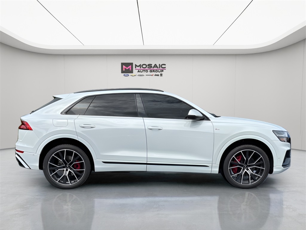 2021 Audi Q8