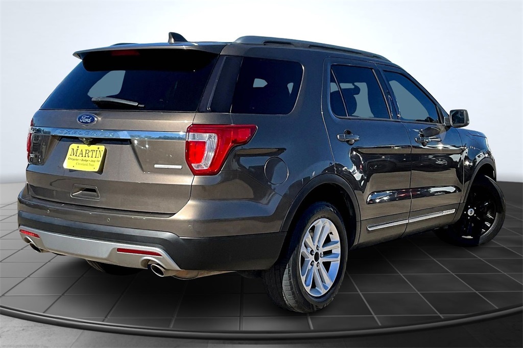 2016 Ford Explorer XLT Brown at Bayway Cadillac Southwest
