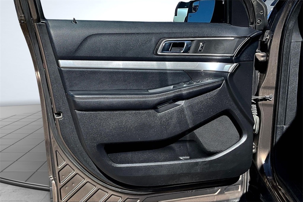 2016 Ford Explorer XLT Brown at Bayway Cadillac Southwest