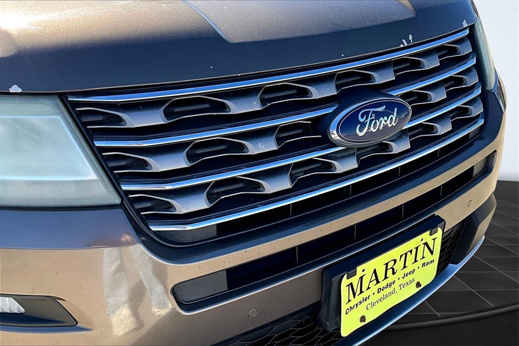 2016 Ford Explorer XLT Brown at Bayway Cadillac Southwest