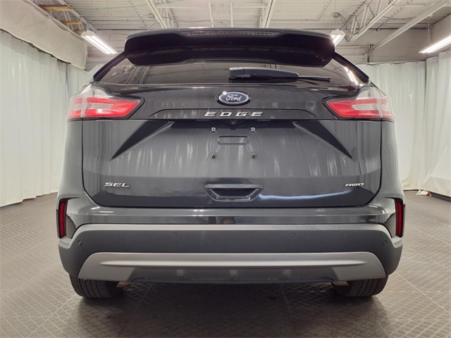 2021 Ford Edge