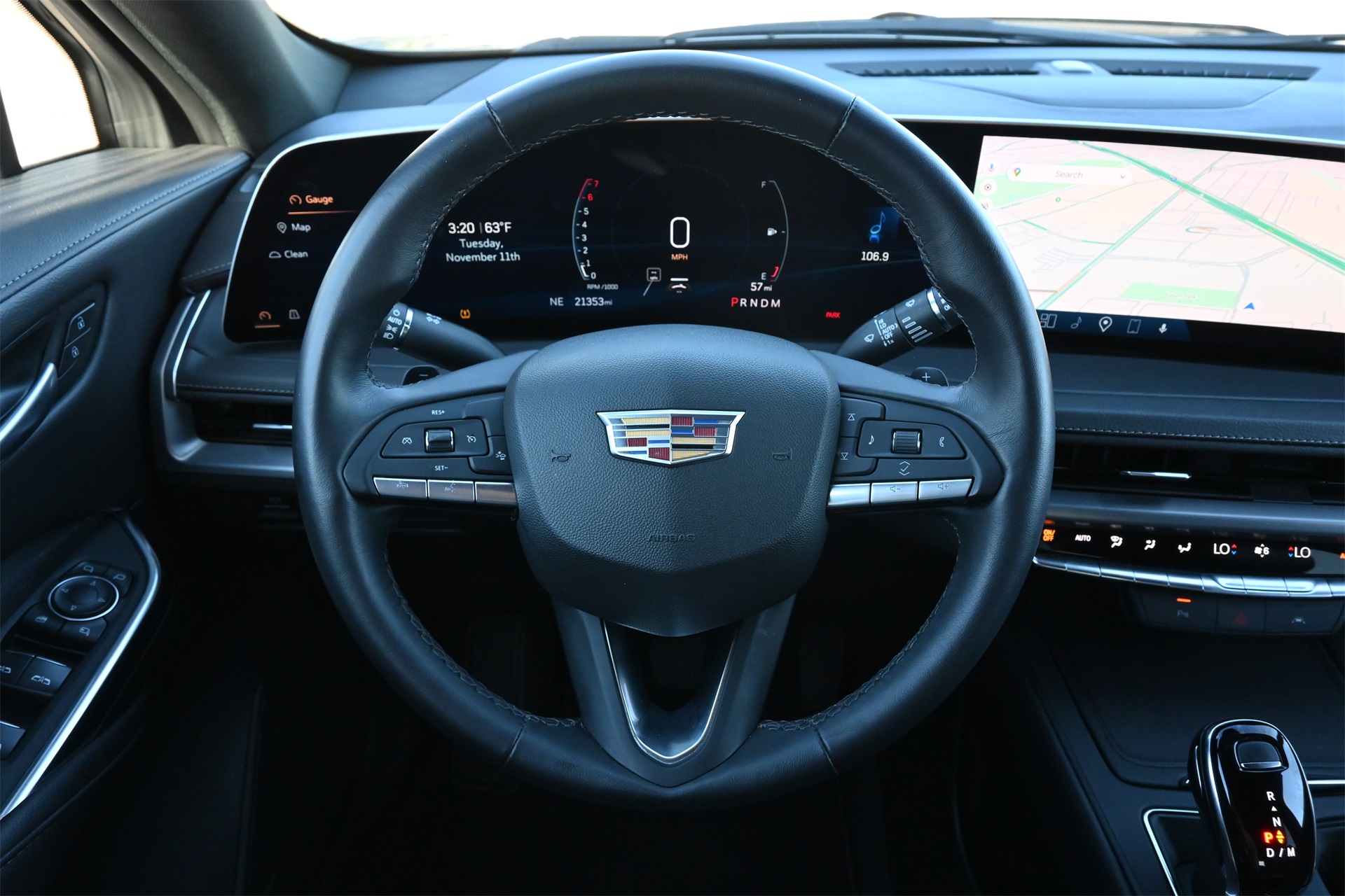 2025 Cadillac XT4 Premium Luxury - 9