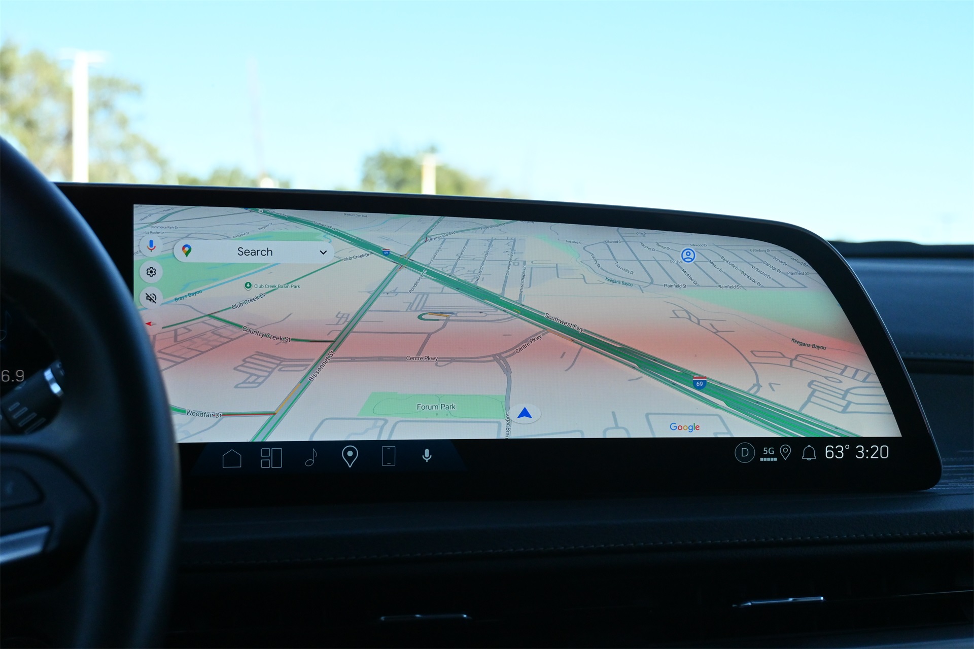 2025 Cadillac XT4 Premium Luxury - 11