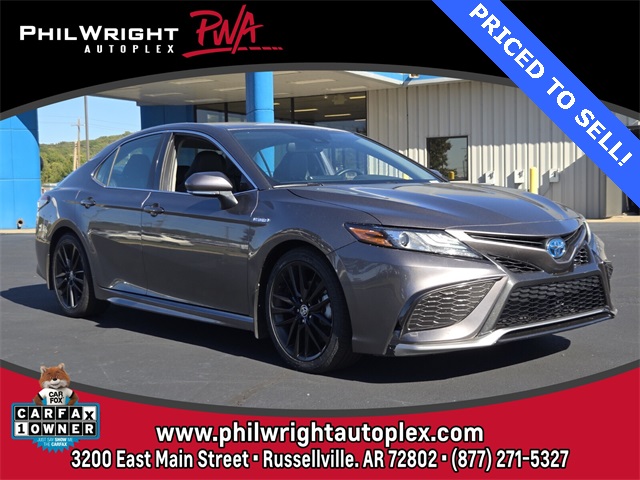 2021 Toyota Camry Hybrid XSE FWD