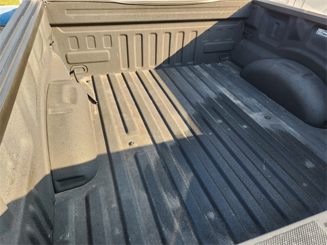 2015 Ford F-250SD Platinum White at Autostrade