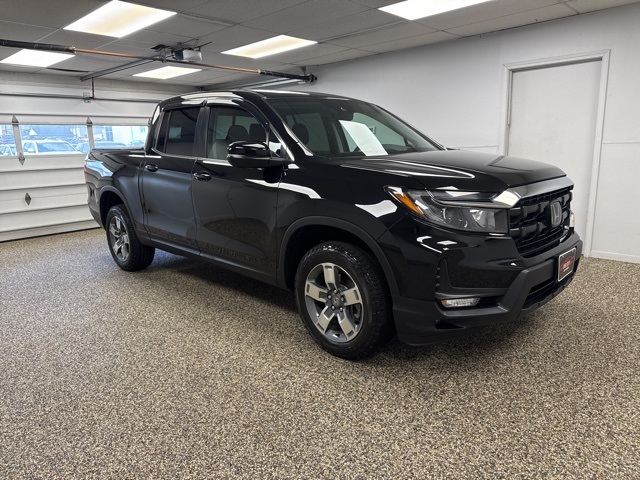 2025 Honda Ridgeline RTL photo 3