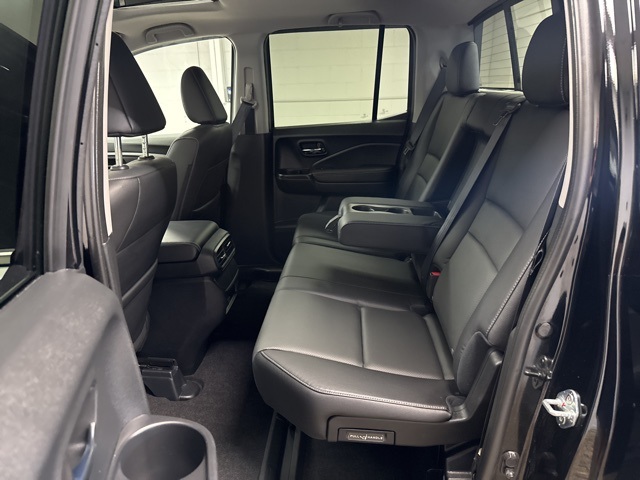 2025 Honda Ridgeline RTL photo 8