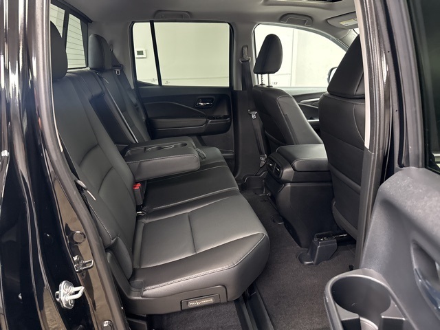 2025 Honda Ridgeline RTL photo 9