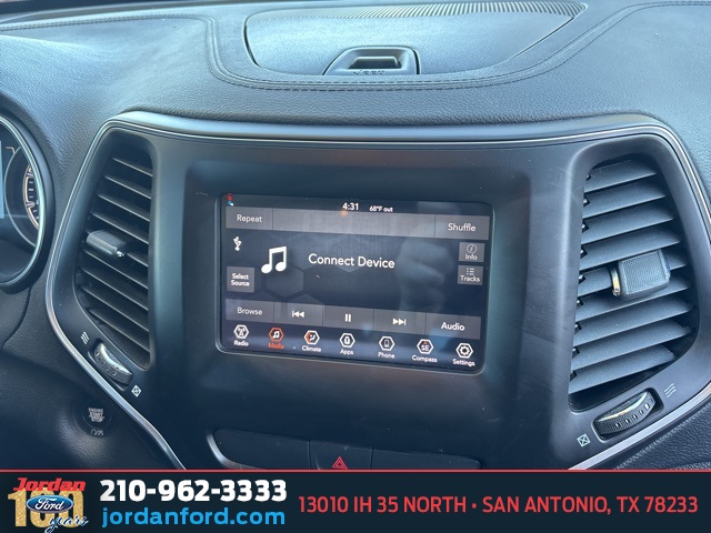Used Car 2019 Jeep Cherokee  Latitude Plus For Sale Under $15,000 In San Antonio, Texas