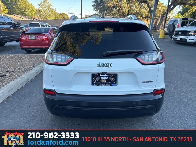Used Car 2019 Jeep Cherokee  Latitude Plus For Sale Under $15,000 In San Antonio, Texas