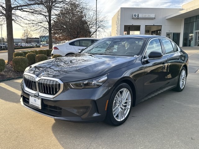 2025 BMW 5 Series 530i xDrive