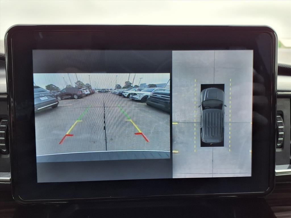 2021 Ford Explorer Limited - 10