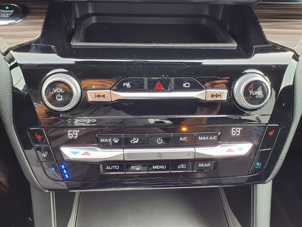 2021 Ford Explorer Limited - 11