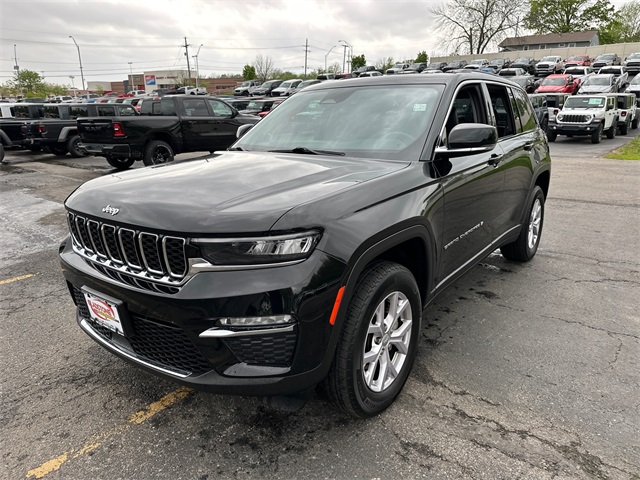 Certified 2022 Jeep Grand Cherokee Limited with VIN 1C4RJHBG7N8583320 for sale in Kansas City
