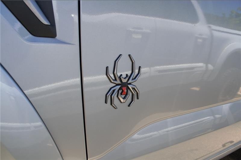 2023 Ford F-150 XLT photo 4