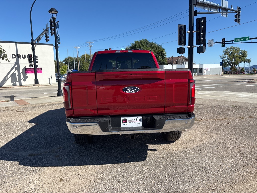 2025 Ford F-150 Lariat photo 4
