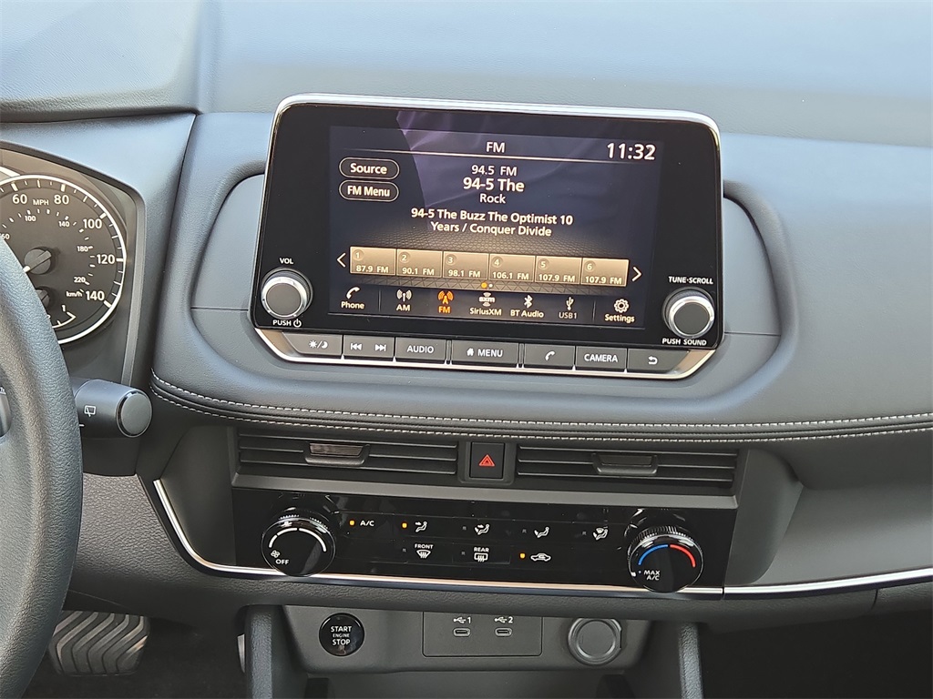 2026 Nissan Rogue S photo 4