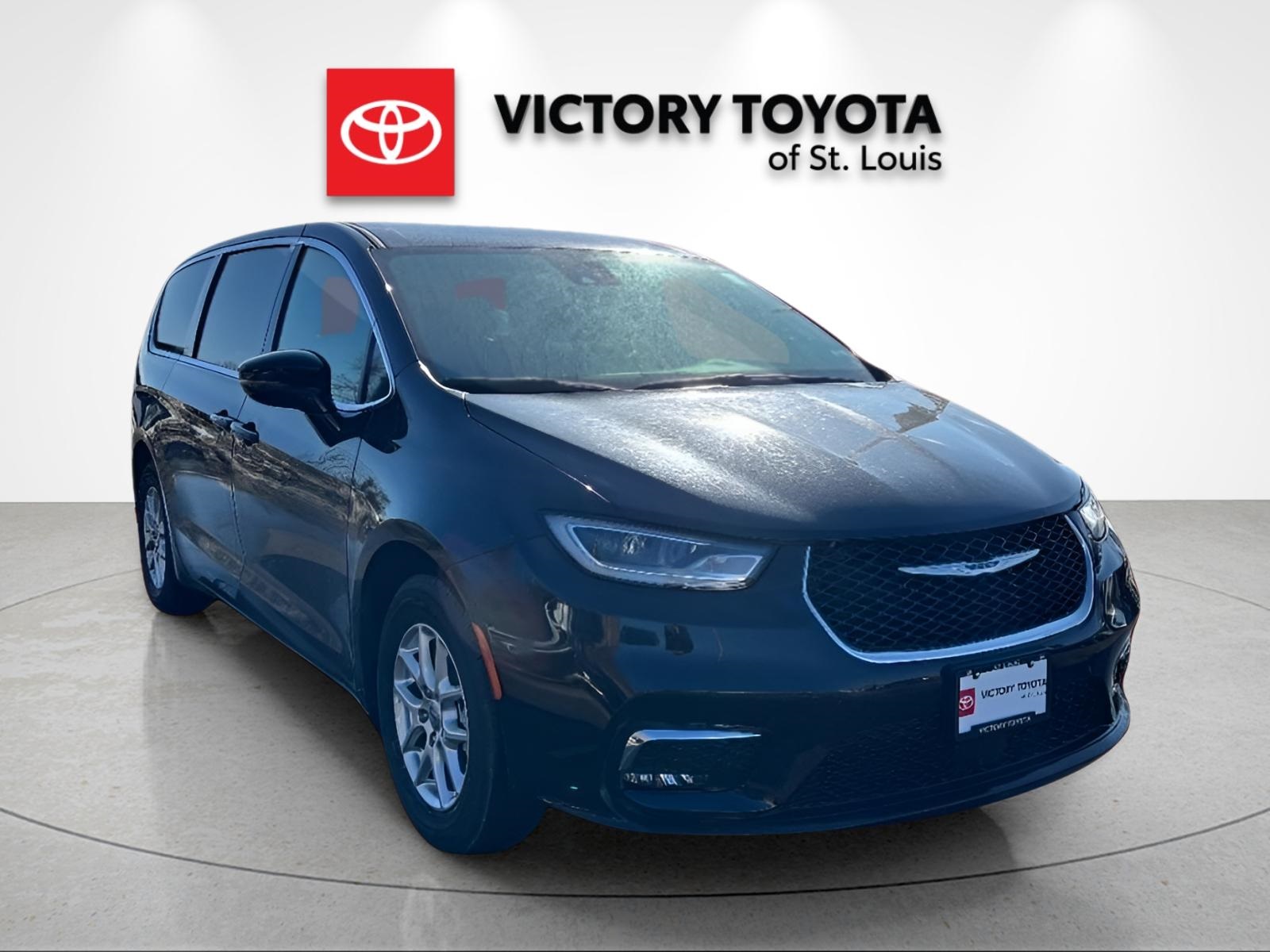 2025 Chrysler Pacifica Select FWD