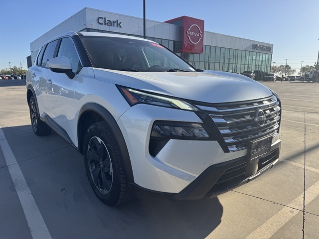 2024 Nissan Rogue S photo 3