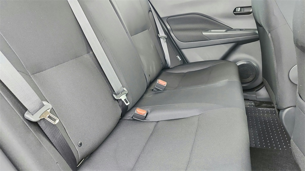 2025 Nissan Kicks Play