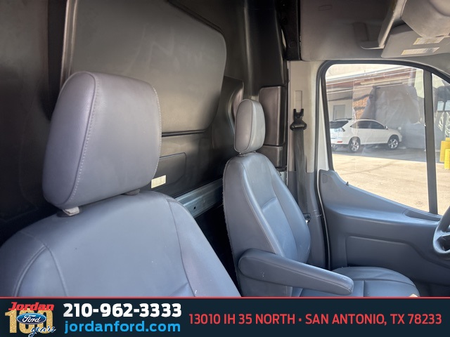 Used Car 2018 Ford Transit-250  Base For Sale Under $25,000 In San Antonio, Texas