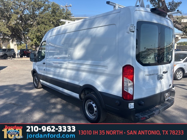 Used Car 2018 Ford Transit-250  Base For Sale Under $25,000 In San Antonio, Texas