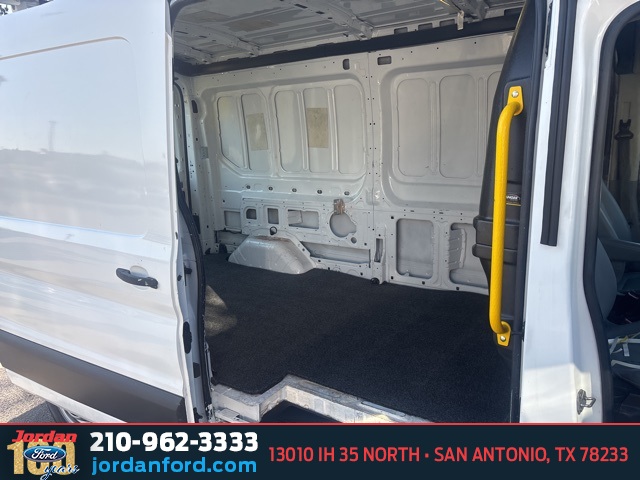 Used Car 2018 Ford Transit-250  Base For Sale Under $25,000 In San Antonio, Texas