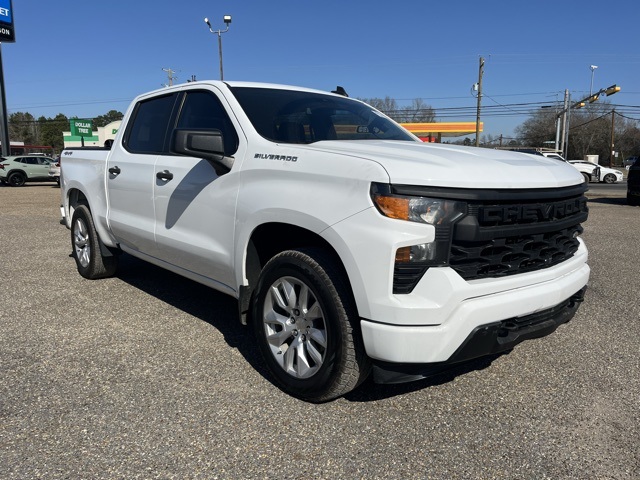 2022 Chevrolet Silverado 1500 Custom Crew Cab 4WD