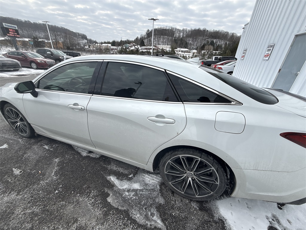 2019 Toyota Avalon Touring FWD