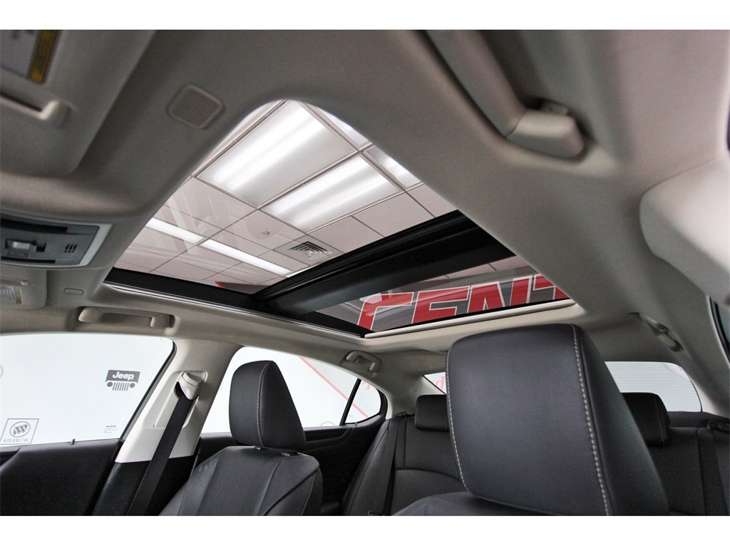 2022 Lexus ES 350 White at Westside Lexus