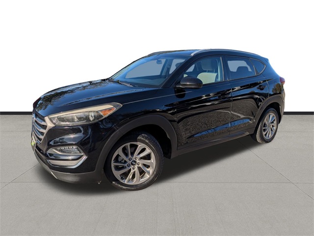 2016 Hyundai Tucson SE - 0