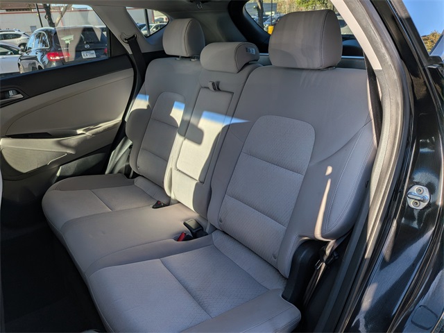 2016 Hyundai Tucson SE - 11