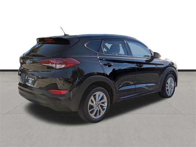2016 Hyundai Tucson SE - 5