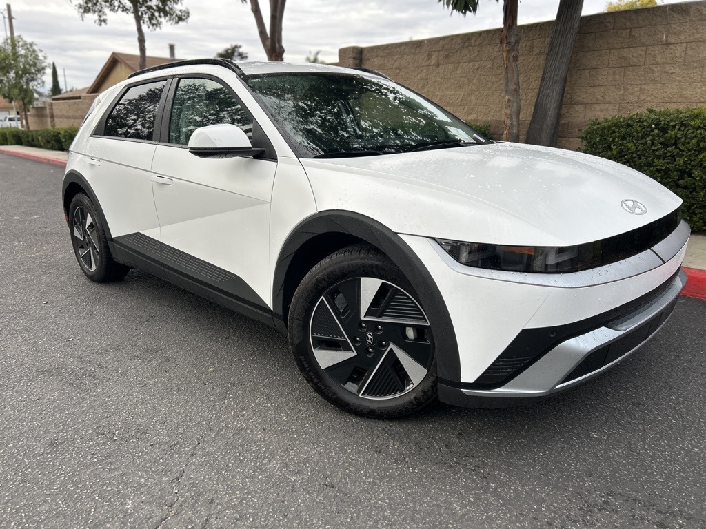 2025 Hyundai IONIQ 5 SEL