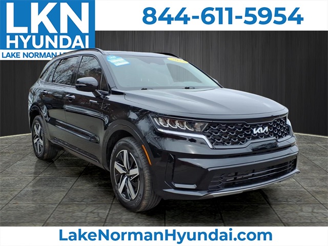 2023 Kia Sorento S FWD