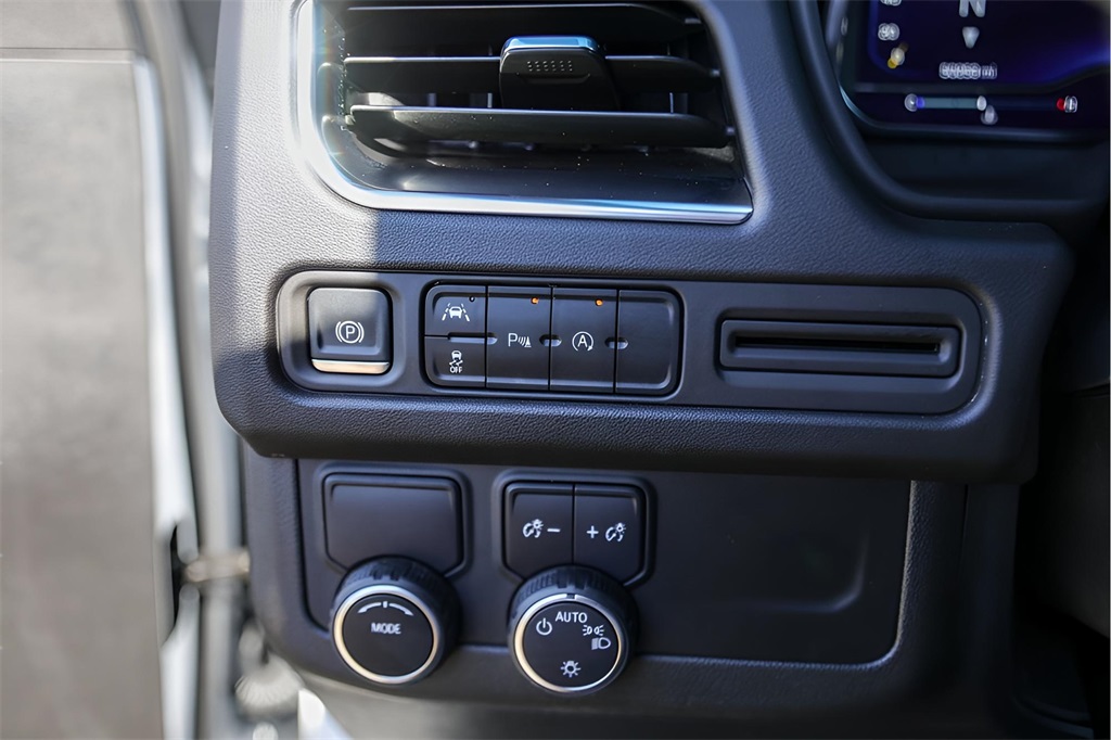 Used Car 2024 Chevrolet Suburban  Rst For Sale Under $60,000 In Austin, Texas